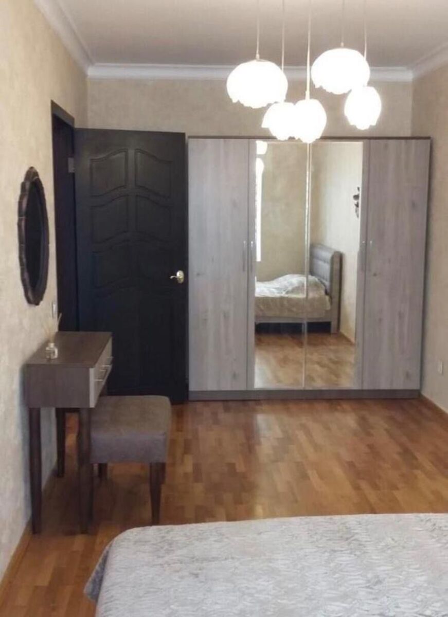 İcarəyə verilir 2 otaqlı köhnə tikili 65 m² — Mənzil, Bakı (9)