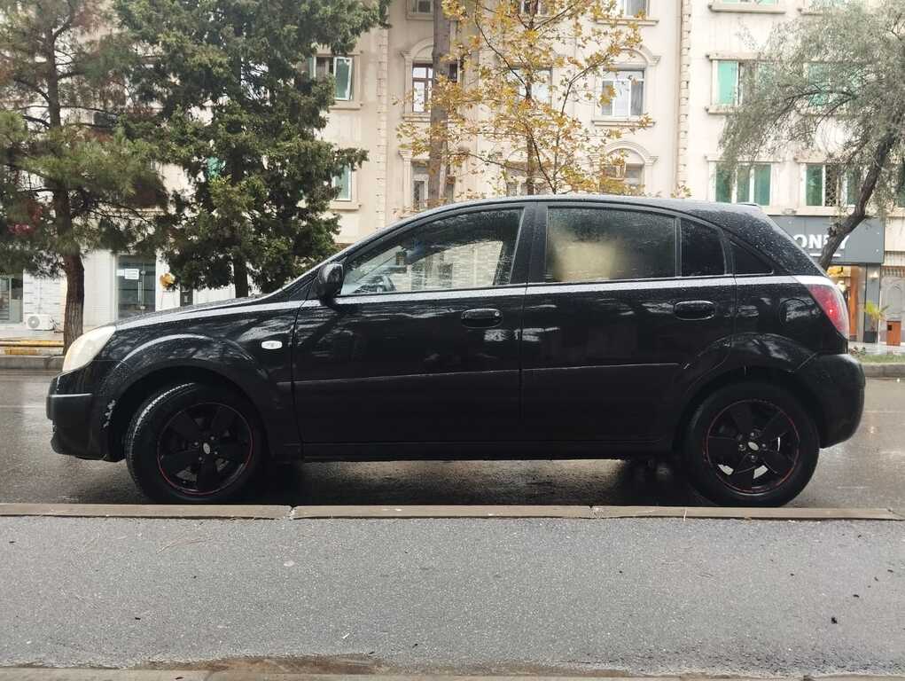 Kia Rio, 1.5 L, 2006 il, 400 000 km — Avtomobillər, Bakı (11)