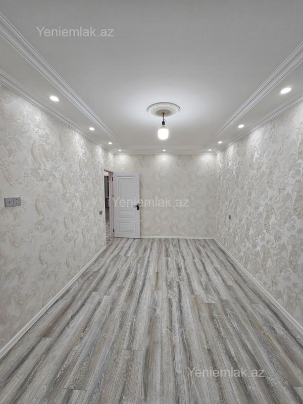 Satılır 3 otaqlı Bina evi menzil (Köhnə tikili), 75 m², 10-cu mikrorayon — Mənzil, Sumqayıt (5)