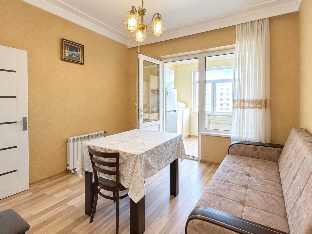 Satılır 2 otaqlı köhnə tikili 45 m² — Mənzil, Bakı (4)