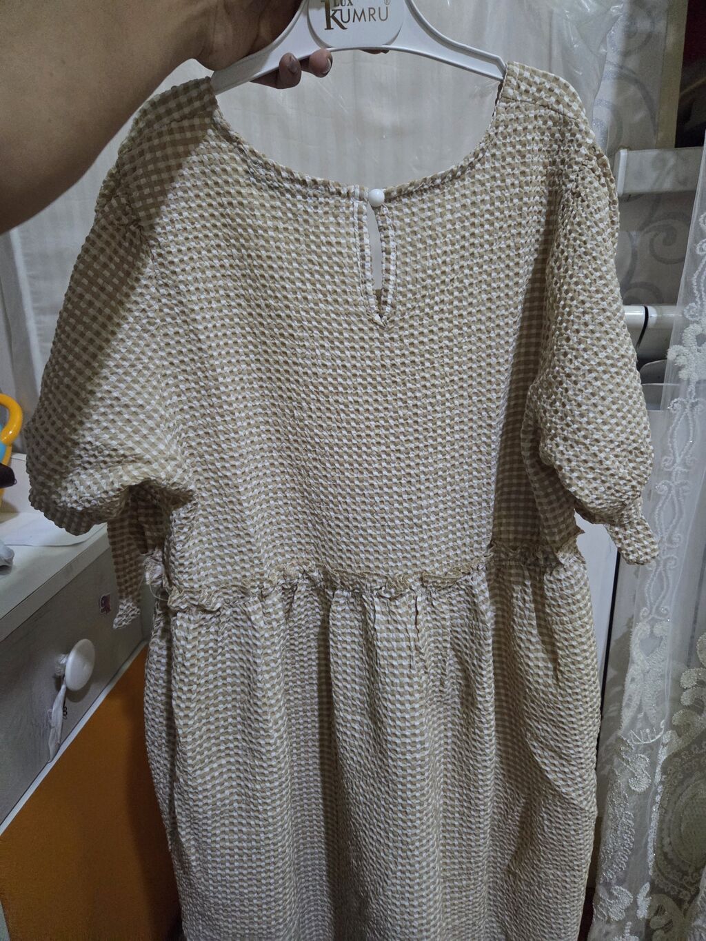 Bej-ağ xırda dama naxışlı qadın donu - Model: rahat kəsimli, A-siluet — Gündəlik paltarlar, Mehdiabad (3)