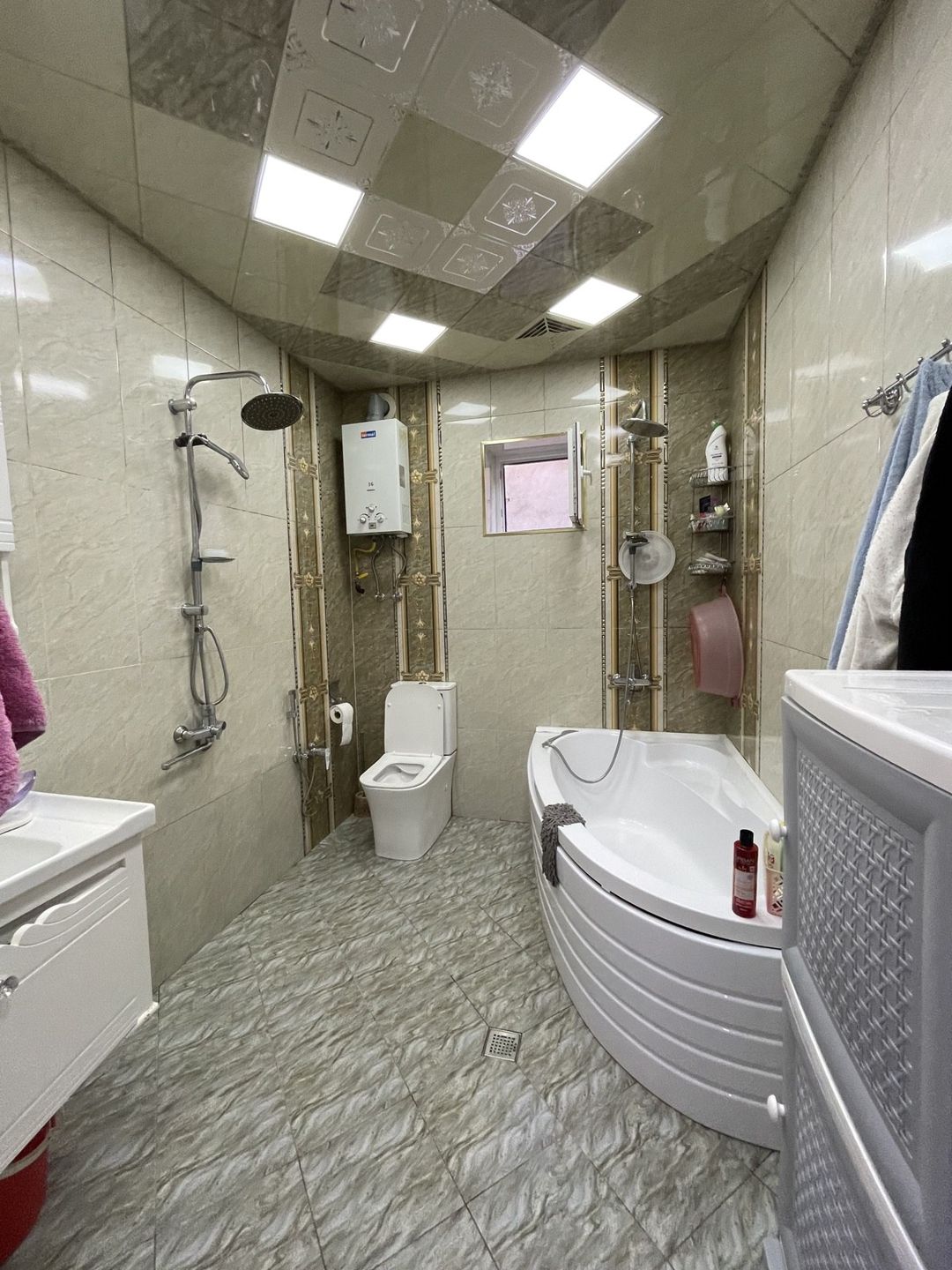 Satılır 4 otaqlı həyət evi/bağ evi 150 m² — Ev, villa, Bakı (9)