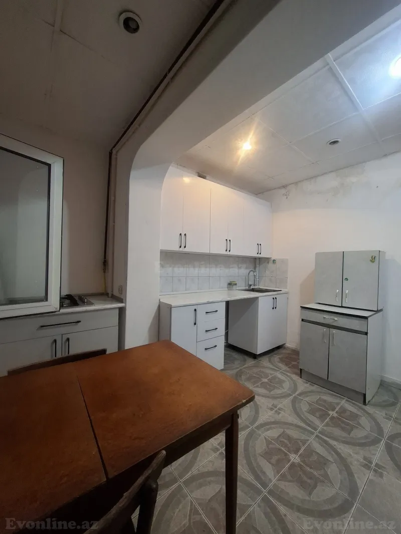 Kirayə verilir 3 otaqlı Mənzil Köhnə tikili 75 m² Bakı, Xətai r., Köhnə Günəşli — Mənzil, Bakı (8)