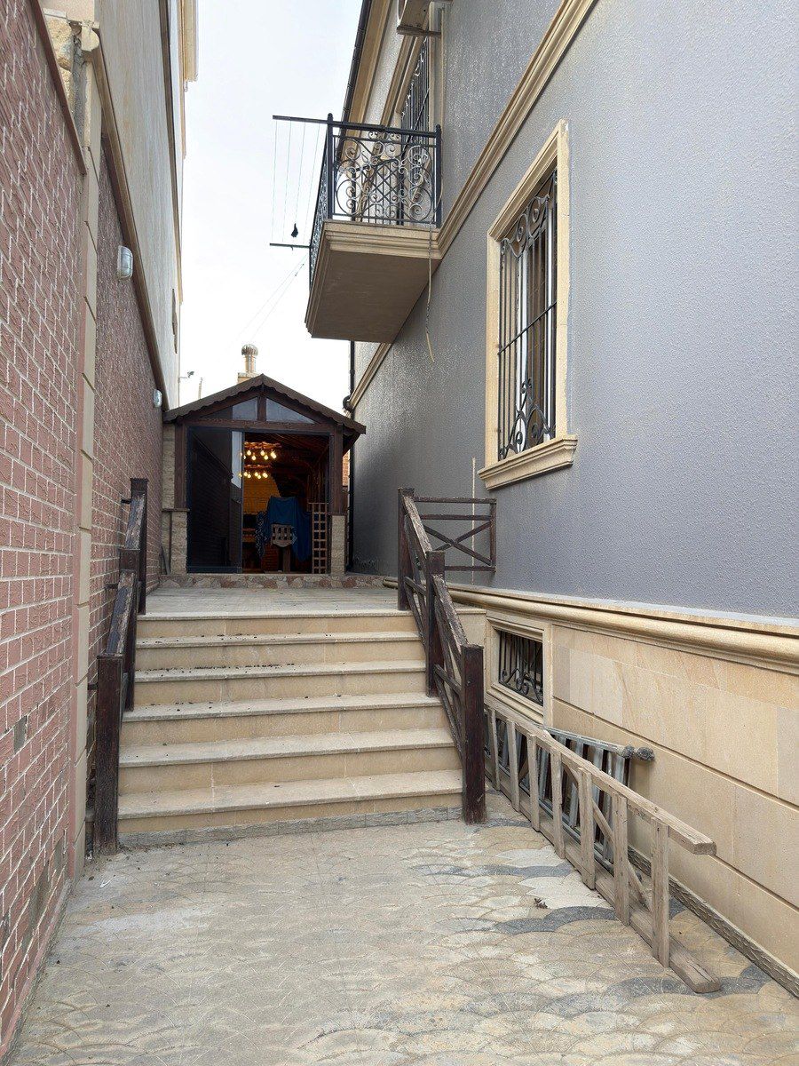 Satılır 7 otaqlı həyət evi/bağ evi 550 m² — Ev, villa, Bakı (4)