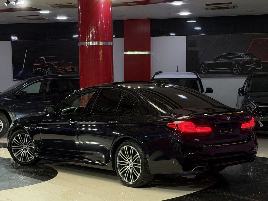 BMW 530, 2.0 L, 2017 il, 150 000 km — Avtomobillər, Bakı (5)