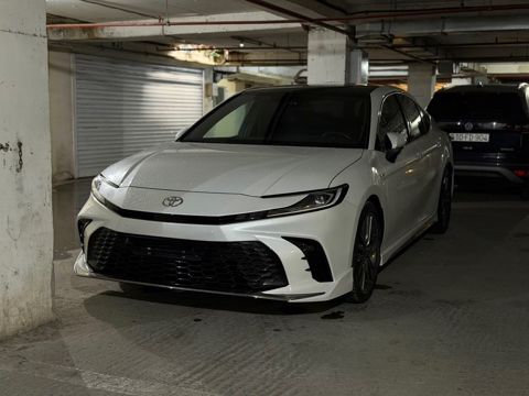Toyota Camry, 2.5 L, 1.016 kWh, 2025 il, 6 000 km — Bakı