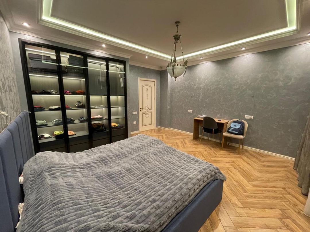 Satılır 5 otaqlı yeni tikili 301 m² — Mənzil, Bakı (7)