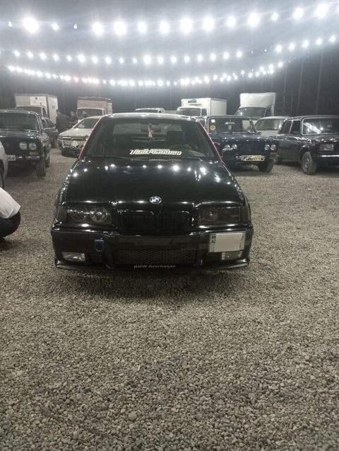 BMW 320, 2.0 L, 1992 il, 247 000 km — Xaçmaz