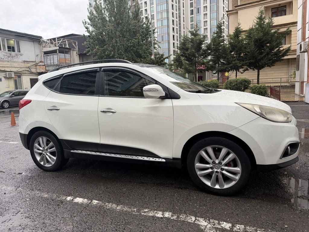 Hyundai ix35, 2.4 L, 2010 il, 234 158 km 77-AE-993 — Avtomobillər, Bakı (4)