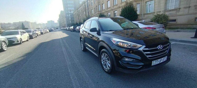 Hyundai Tucson 77-UP-972 — Minik avtomobili icarəsi, Bakı (2)
