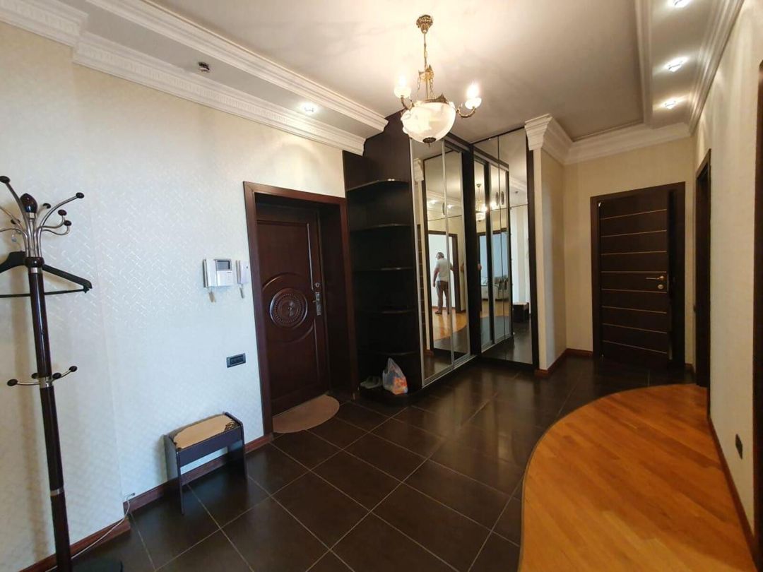 Satılır 2 otaqlı yeni tikili 120 m² — Mənzil, Bakı (3)