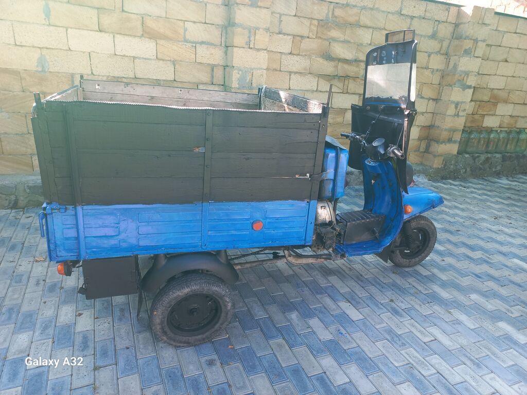 Yaxsi veziyetdedir tekerleri tezedir.isiq sistemi var staterle — Motosikletlər, Qax (3)