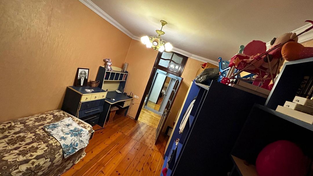 Satılır 4 otaqlı köhnə tikili 100 m² — Mənzil, Bakı (5)