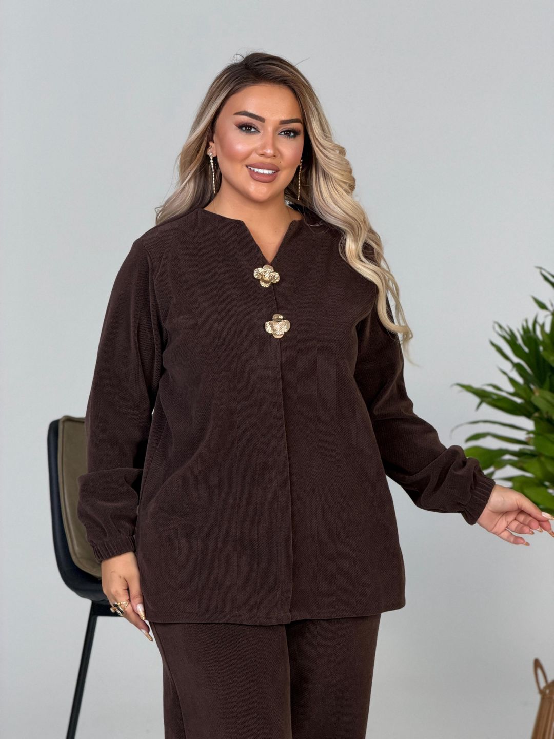 Qadın ev kostyumu, qəhvəyi, velvet, ölçü 6XL — Mallar, Bakı (2)