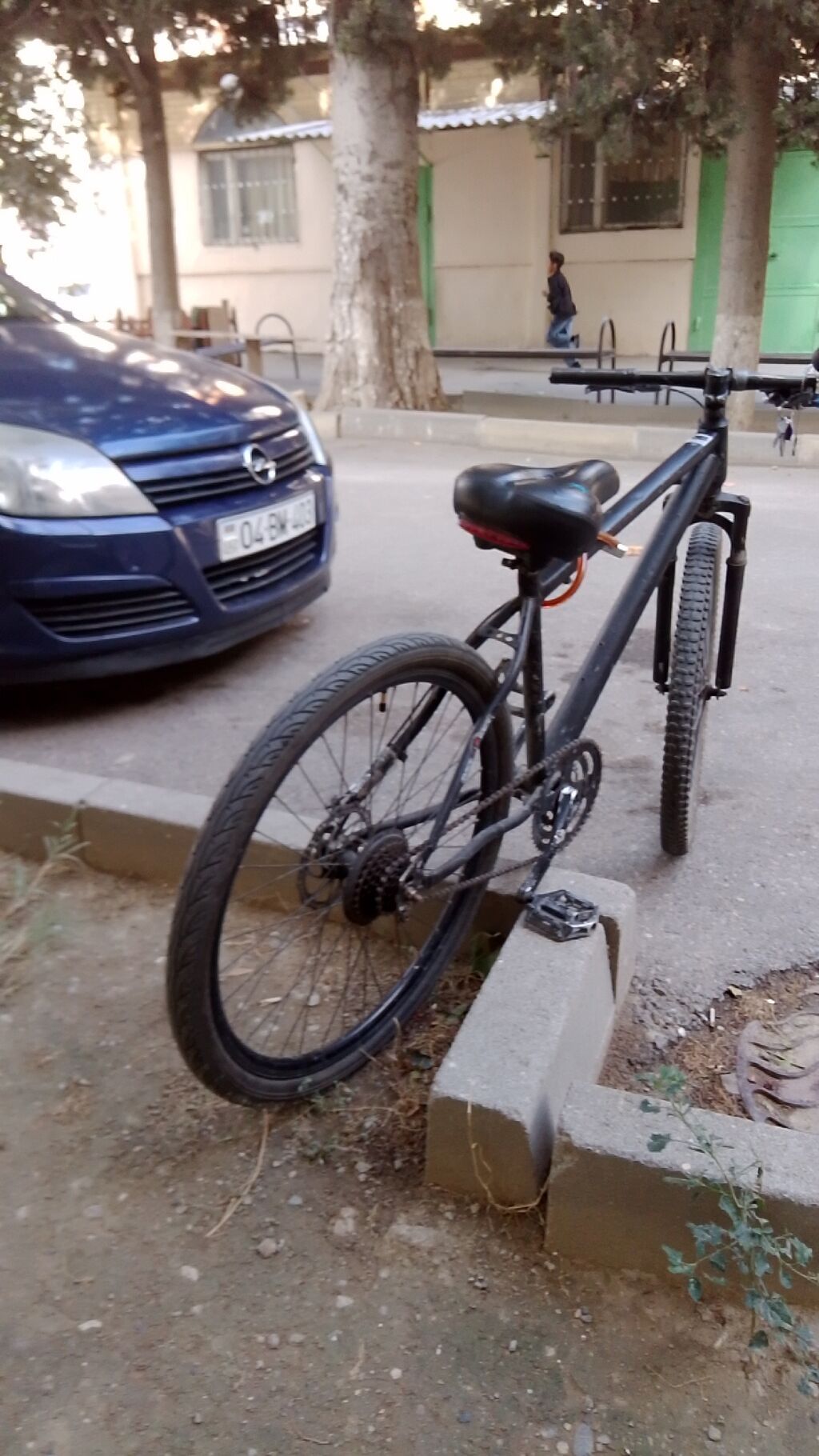 İşlənmiş İki təkərli Uşaq velosipedi 26", sürətlərin sayı: 20, Ünvandan götürmə — Uşaq velosipedləri, Sumqayıt (3)