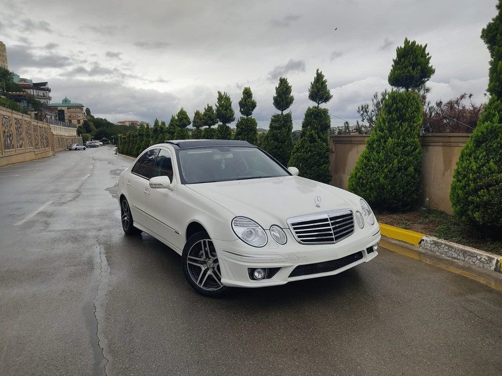 Mercedes E 240, 2.6 L, 2003 il, 332 000 km — Avtomobillər, Bakı (4)