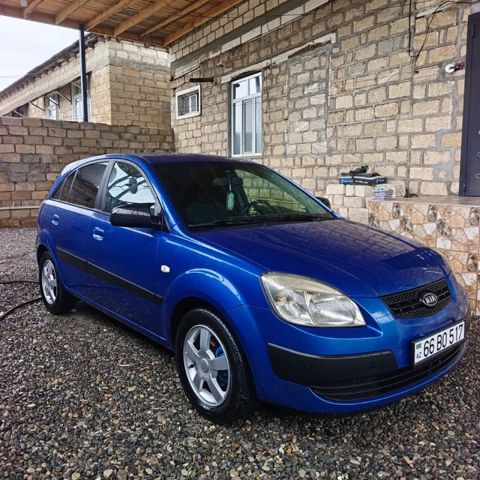 Kia Rio, 1.5 L, 2005 il, 300 000 km — Yevlax