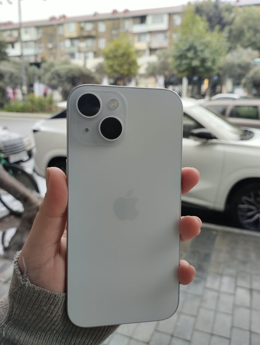 IPhone 15, Ağ, Face ID — Apple iPhone, Bakı (2)