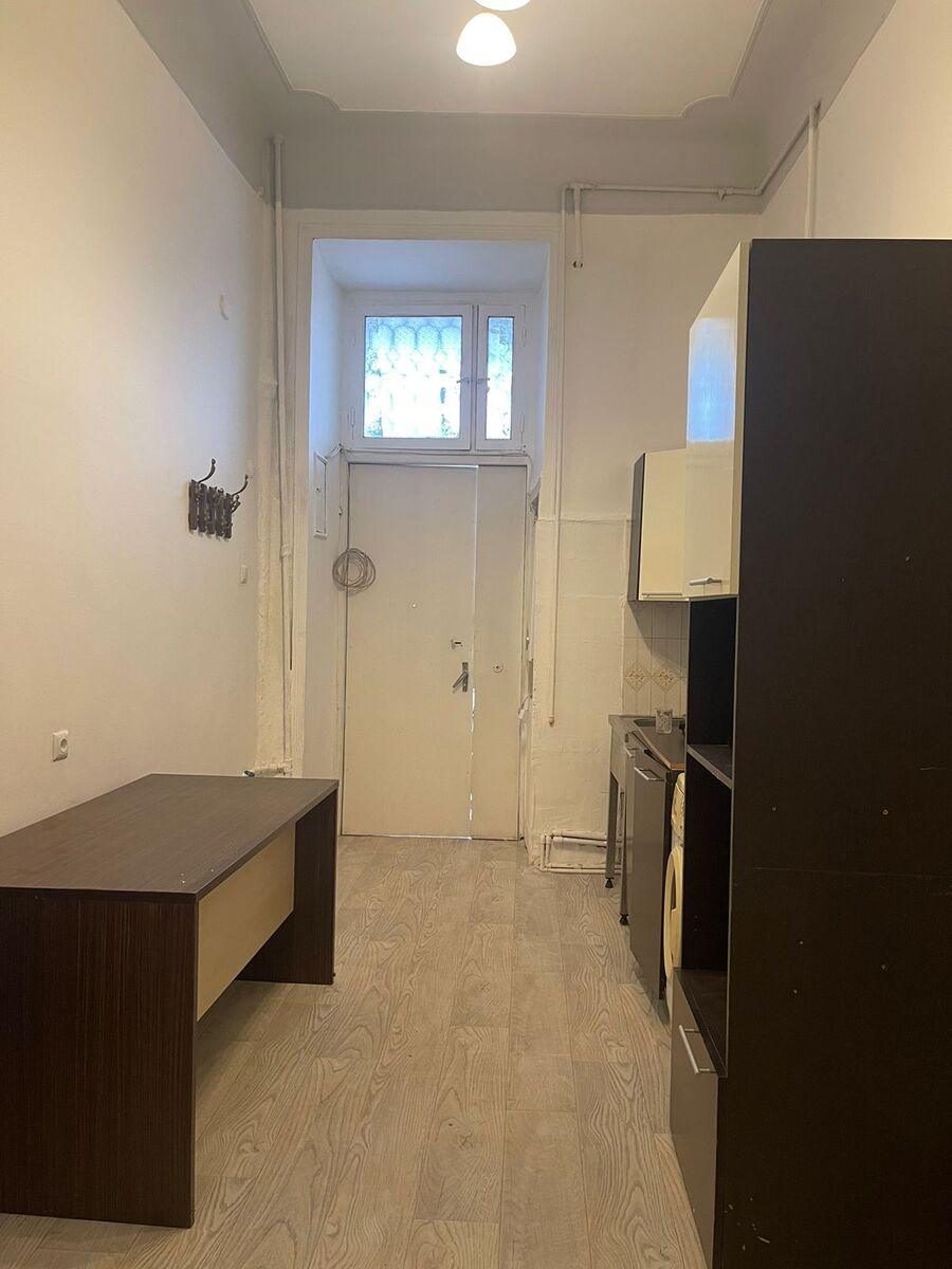 İcarəyə verilir 1 otaqlı köhnə tikili 46 m² — Mənzil, Bakı (7)