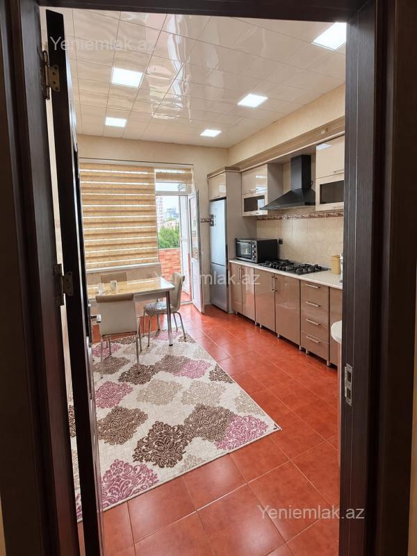 Kirayə 3 otaqlı Bina evi menzil (Yeni tikili), 125 m², Nəsimi rayonu — Mənzil, Bakı (10)