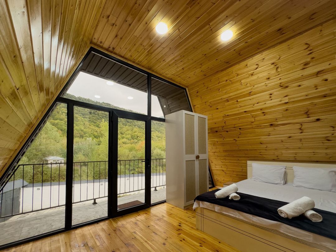 İcarəyə verilir 4 otaqlı həyət evi/bağ evi 120 m² — Ev, villa, Qəbələ (11)