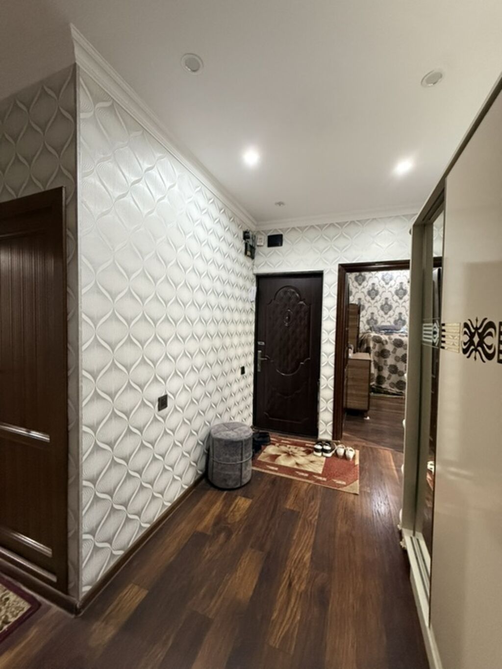 Satılır – 4 otaqlı ideal mənzil Leninqrad layihəsi 9 mərtəbəli — Qonaq otağı üçün, Bakı (7)