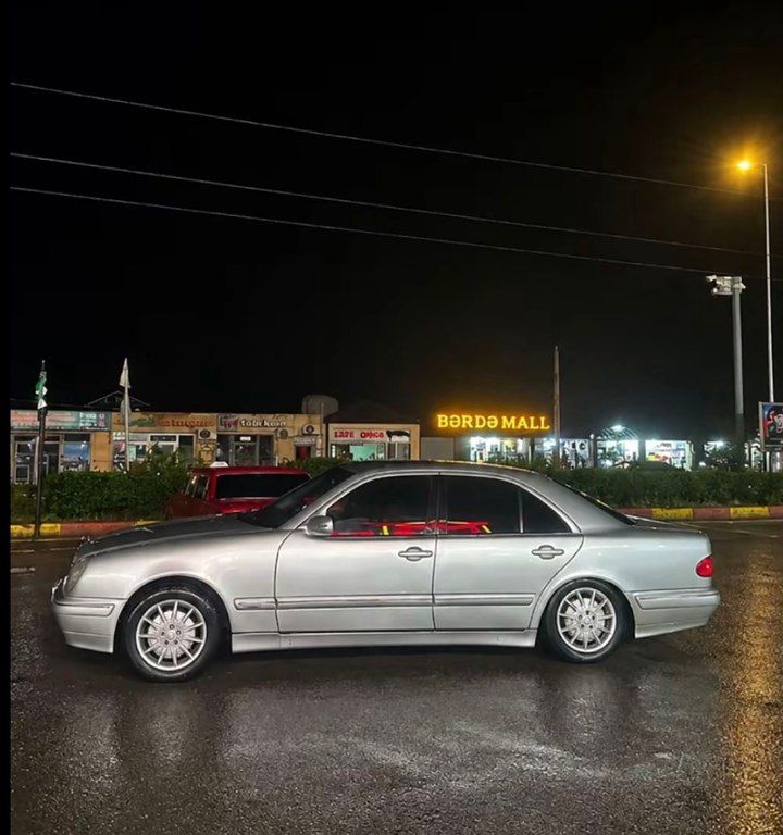 Mercedes E 240, 2.4 L, 2000 il, 322 299 km 99-GF-622 — Avtomobillər, Bərdə (4)
