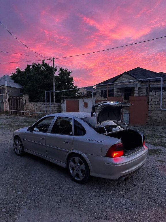Opel Vectra, 2.0 L, 2000 il, 260 000 km 99-VL-571 — Avtomobillər, Bakı (9)