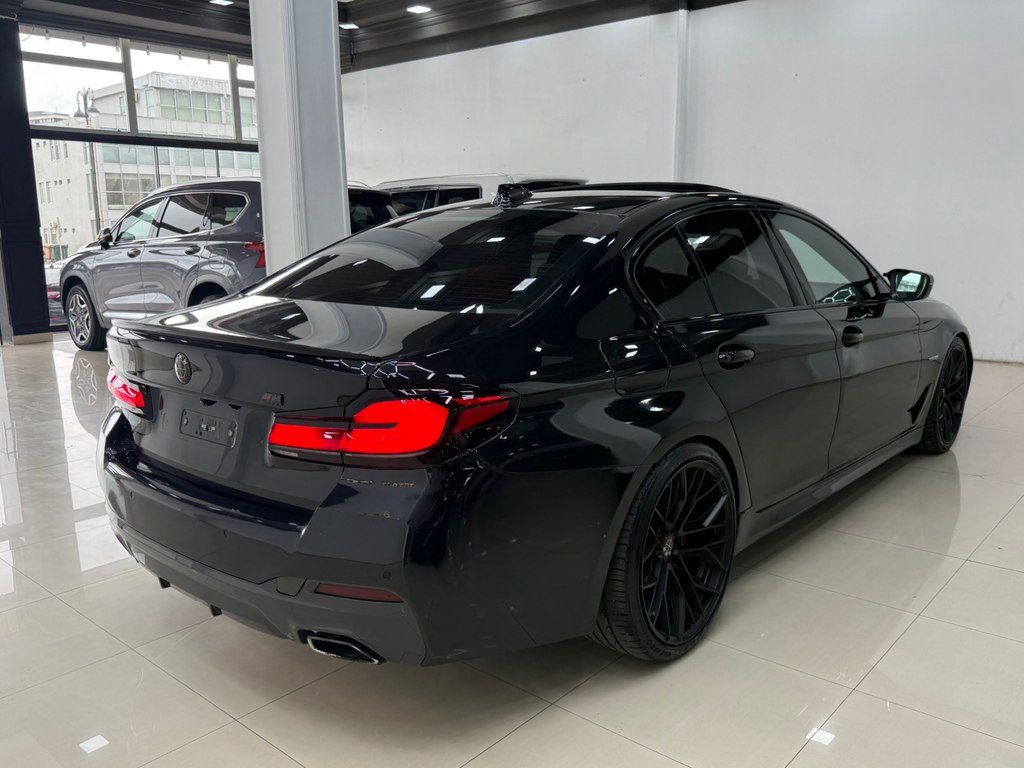 BMW 530e, 2.0 L, 12 kWh, 2022 il, 95 000 km — Avtomobillər, Bakı (5)