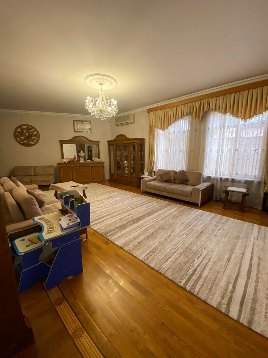 Satılır 7 otaqlı həyət evi/bağ evi 400 m² — Ev, villa, Bakı (3)