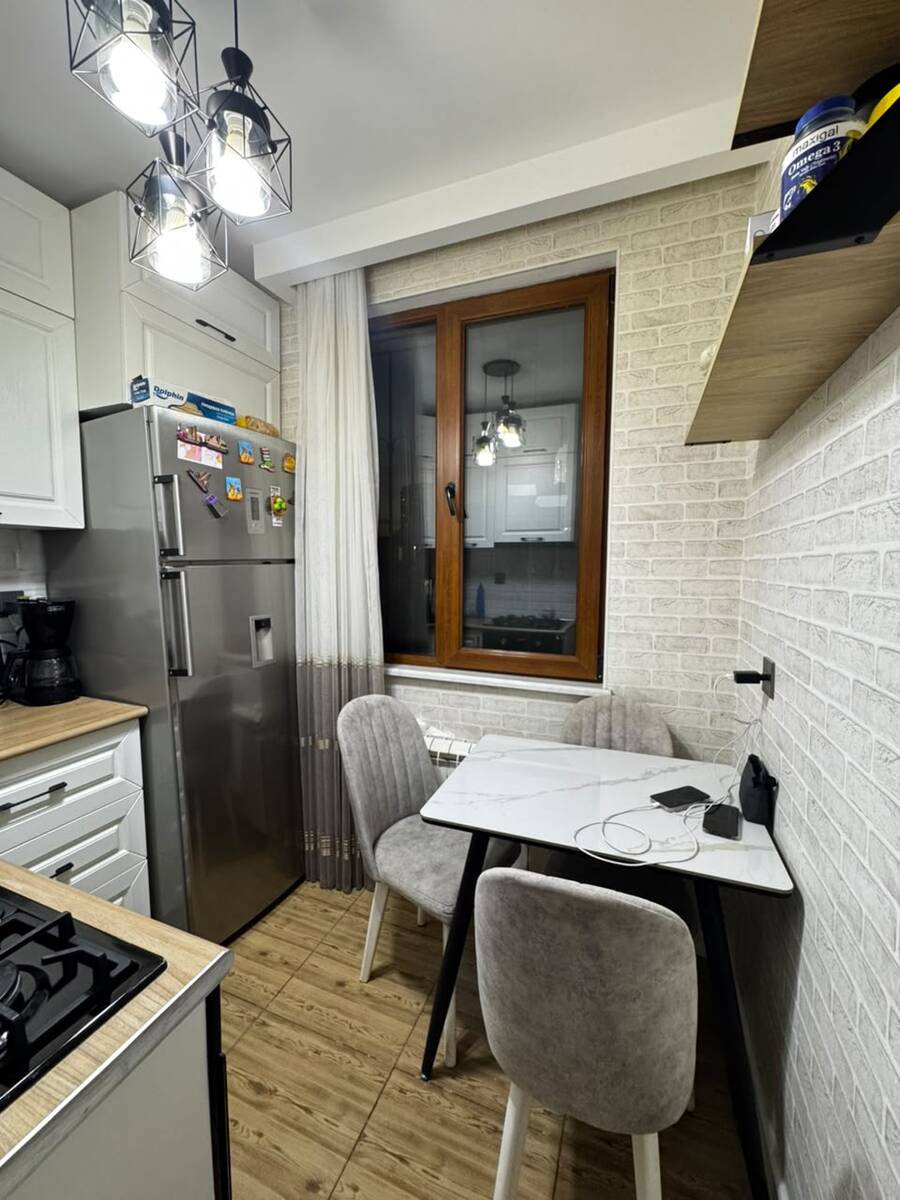 Satılır 2 otaqlı köhnə tikili 50 m² — Mənzil, Bakı (12)