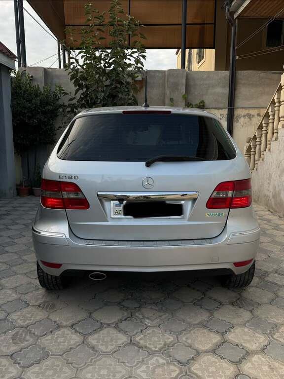 Mercedes B 250, 2.0 L, 2011 il, 102 000 km — Avtomobillər, Bakı (2)