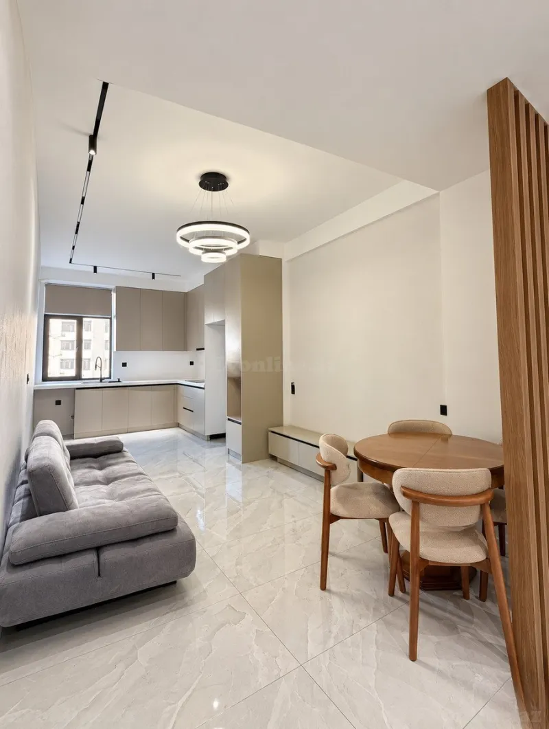 Satılır 3 otaqlı Mənzil Yeni tikili 105 m² Bakı, Nəsimi r., 8 Noyabr m — Bakı