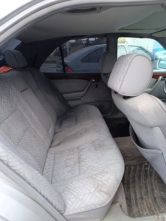 Mercedes C 180, 1.8 L, 1995 il, 70 000 km 10-UR-416 — Avtomobillər, Bakı (5)