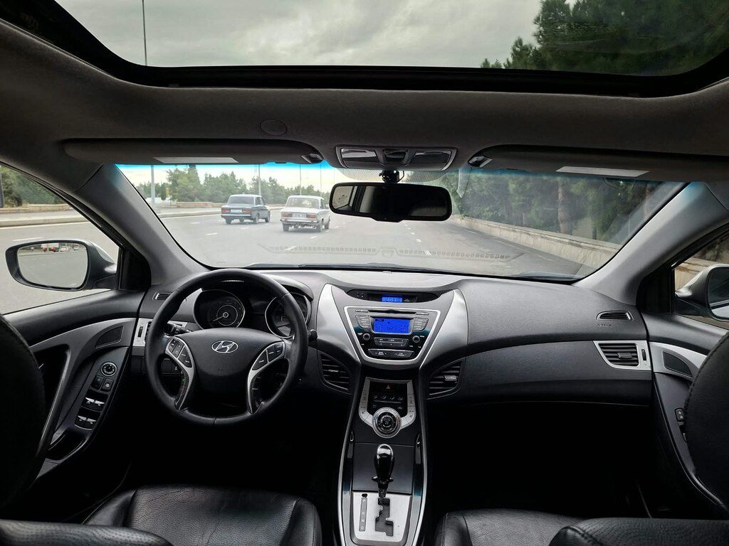 Hyundai Elantra, 1.8 L, 2013 il, 124 000 km — Avtomobillər, Gəncə (8)