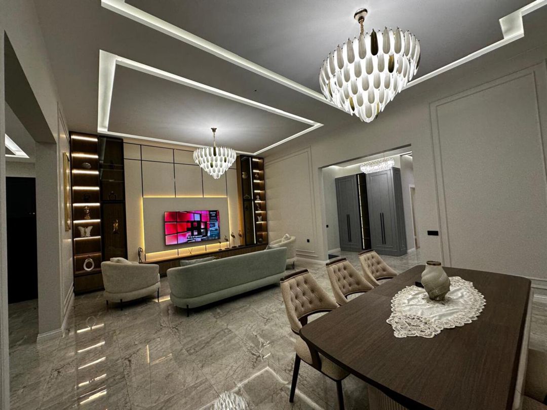 Satılır 5 otaqlı həyət evi/bağ evi 220 m² — Ev, villa, Bakı (11)