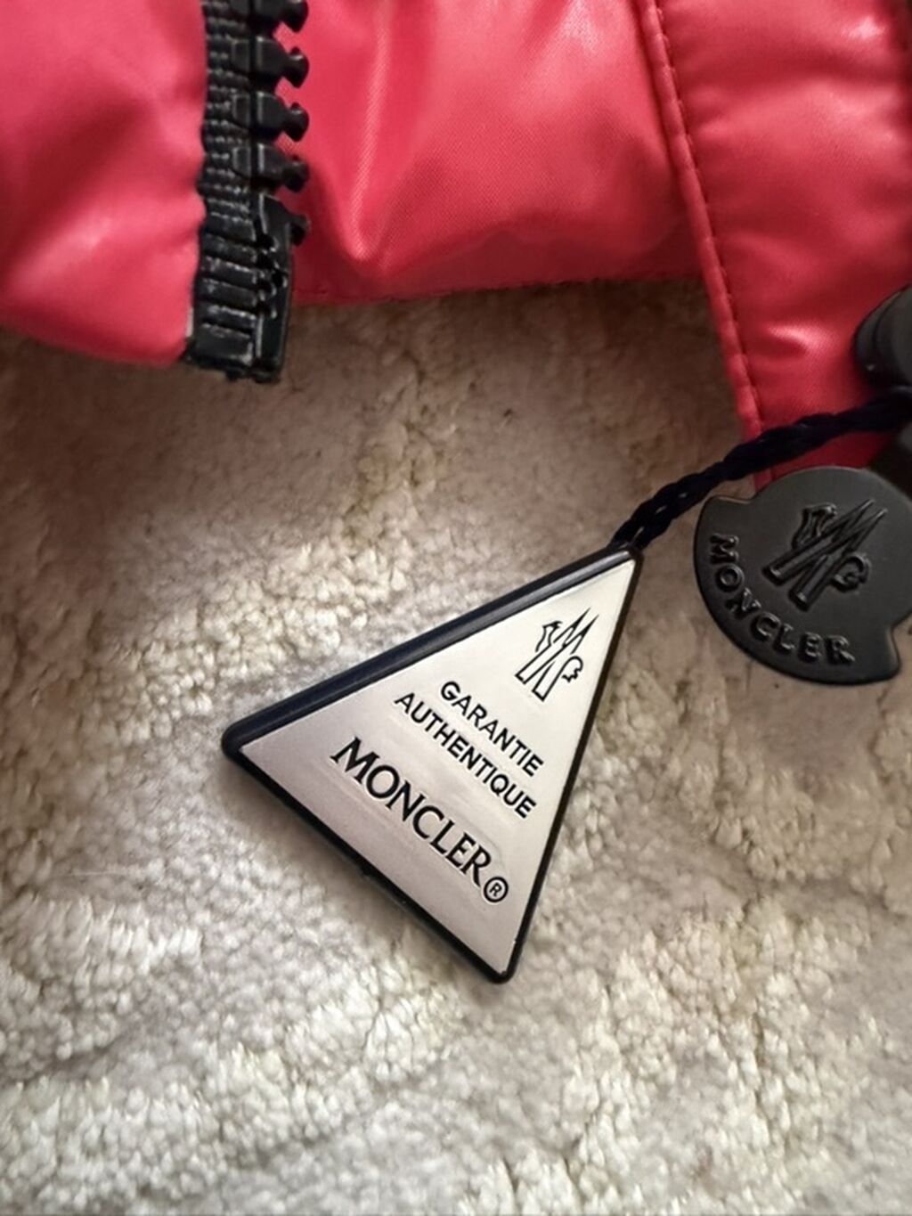 Moncler kurtka Su kecirmir, yunguldur lakin cox isti saxlayir, qiş — Caketi, Bakı (8)