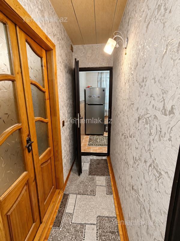 Satılır 3 otaqlı Bina evi menzil (Köhnə tikili), 64 m², 4-cü mikrorayon — Mənzil, Sumqayıt (10)