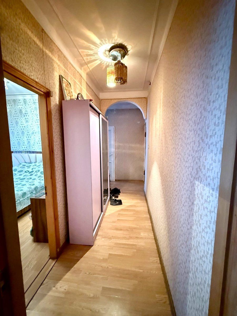 Satılır 2 otaqlı köhnə tikili 65 m² — Mənzil, Bakı (5)