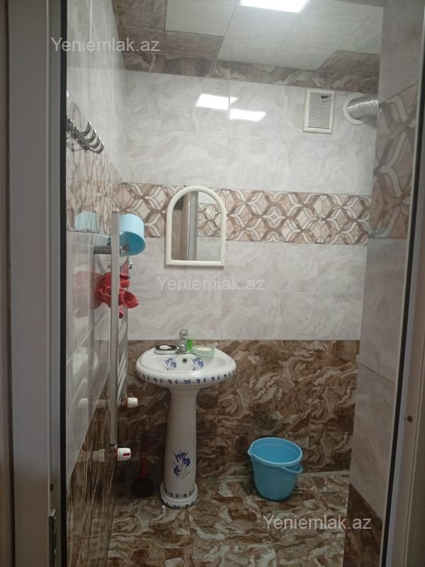 Satılır 3 otaqlı Bina evi menzil (Köhnə tikili), 70 m², 6-cı mikrorayon — Mənzil, Sumqayıt (7)