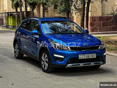 Kia Cros, 2021 il — Avto Rent 727