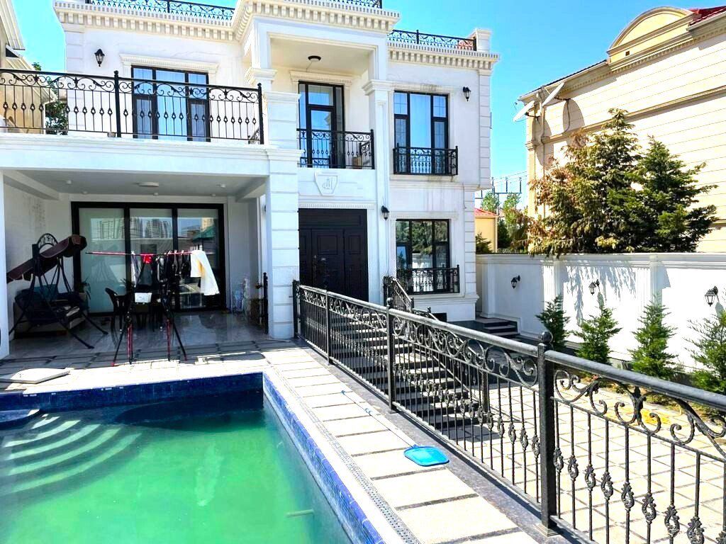 Satılır 8 otaqlı həyət evi/bağ evi 560 m² — Ev, villa, Bakı