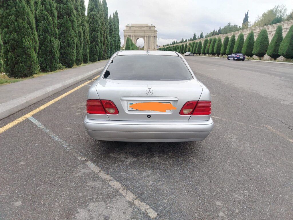 Mercedes E 240, 2.4 L, 1998 il, 240 000 km — Avtomobillər, Gəncə (4)