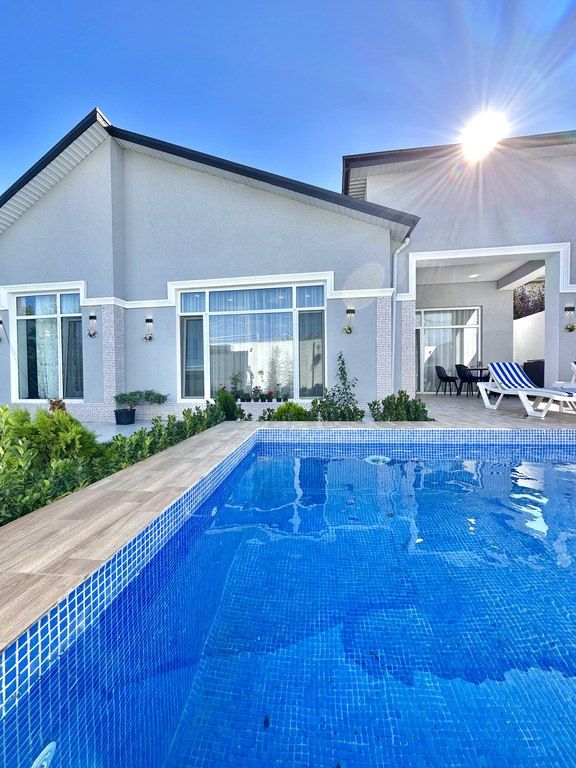 Satılır 4 otaqlı həyət evi/bağ evi 140 m² — Ev, villa, Bakı (2)