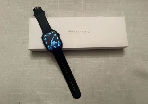 Apple Watch Series 7 (41 mm) – qara Xüsusiyyətlər: - 41 mm Retina — Halal-558–Ameda
