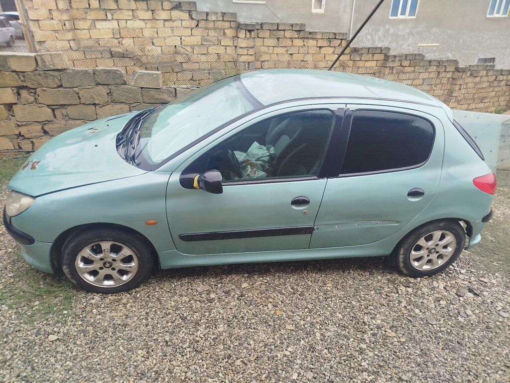 Peugeot 206, 1.4 L, 2005 il, 352 126 km 90-FU-075 — Avtomobillər, Bakı (3)