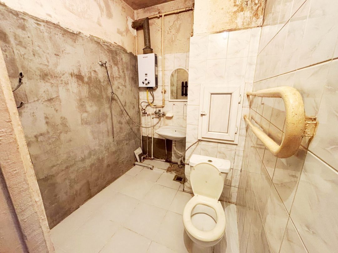 Satılır 2 otaqlı köhnə tikili 47 m² — Mənzil, Bakı (10)