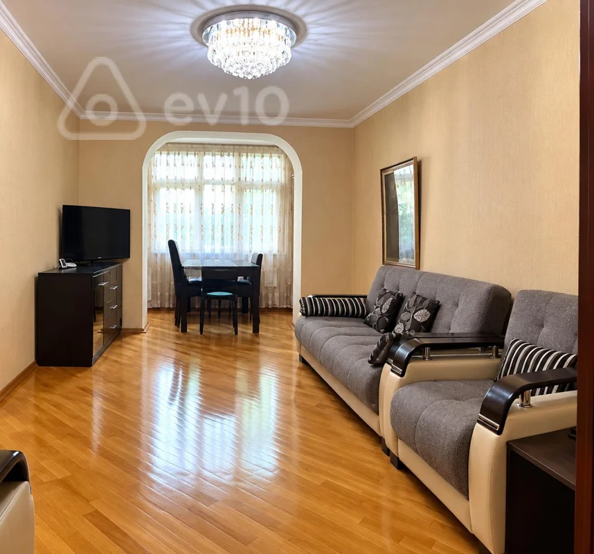 2 otaqlı mənzil, 60 m², İnşatcılar pr — kirayə — Bakı
