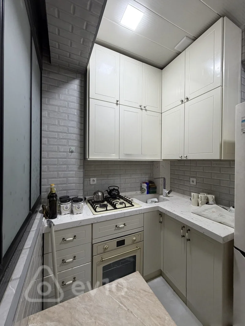 3 otaqlı mənzil, 70 m², Ruhulla Axundov — Mənzil, Bakı (7)