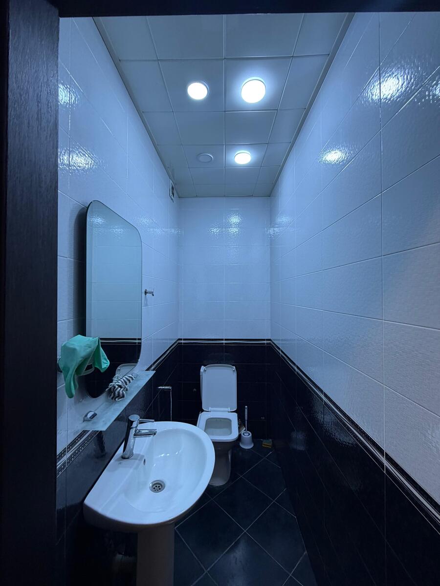 İcarəyə verilir 7 otaqlı yeni tikili 260 m² — Mənzil, Bakı (10)